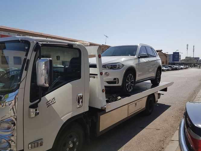 سطحة كبيرة